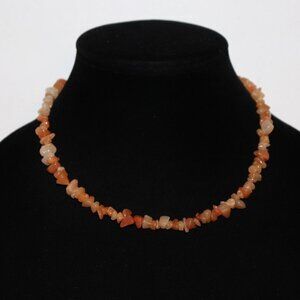 Beautiful natural stone Orange Quartz Necklace Nwot 16"